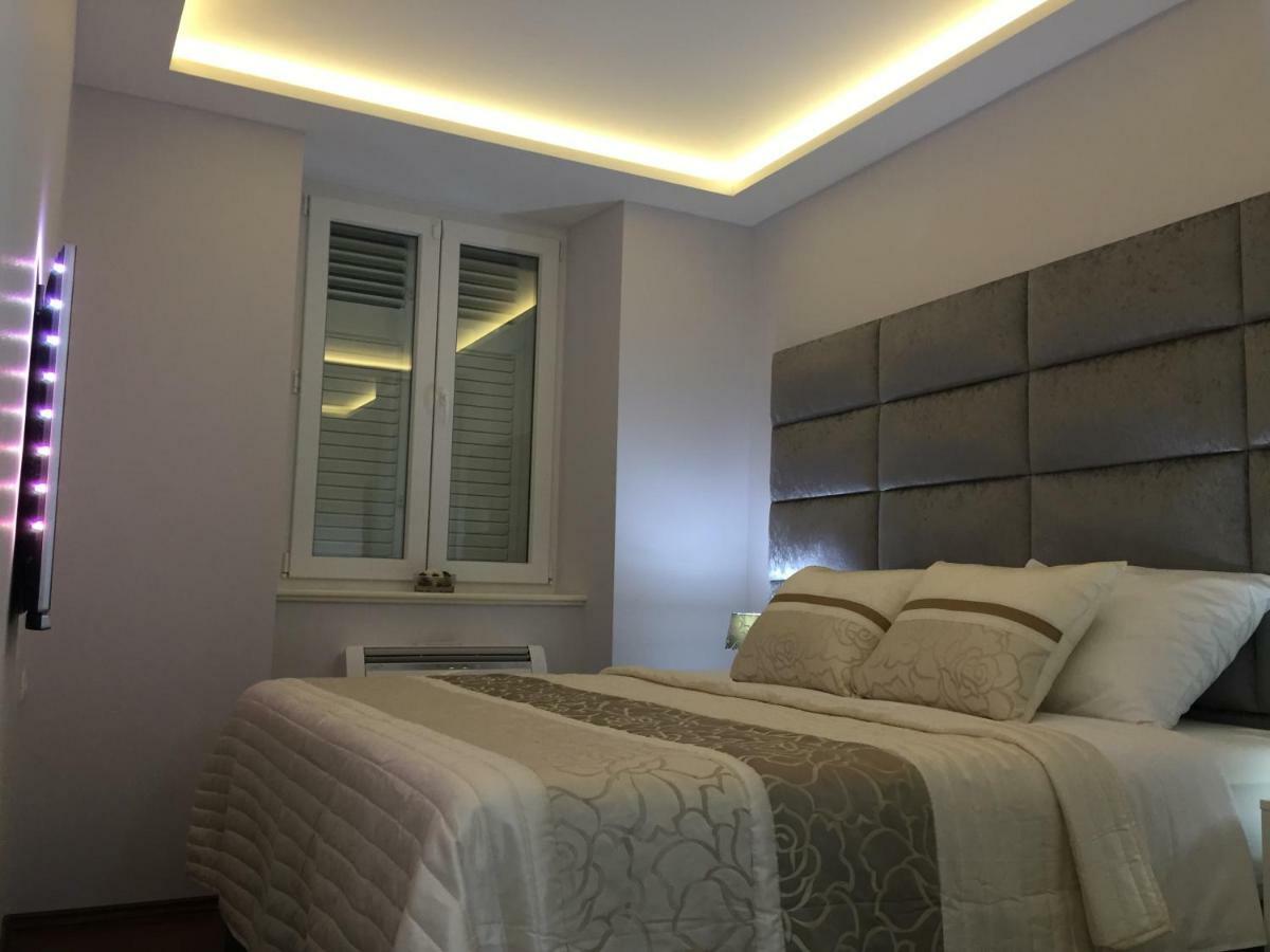 Ferienwohnung Touched VIP Zadar Exterior foto